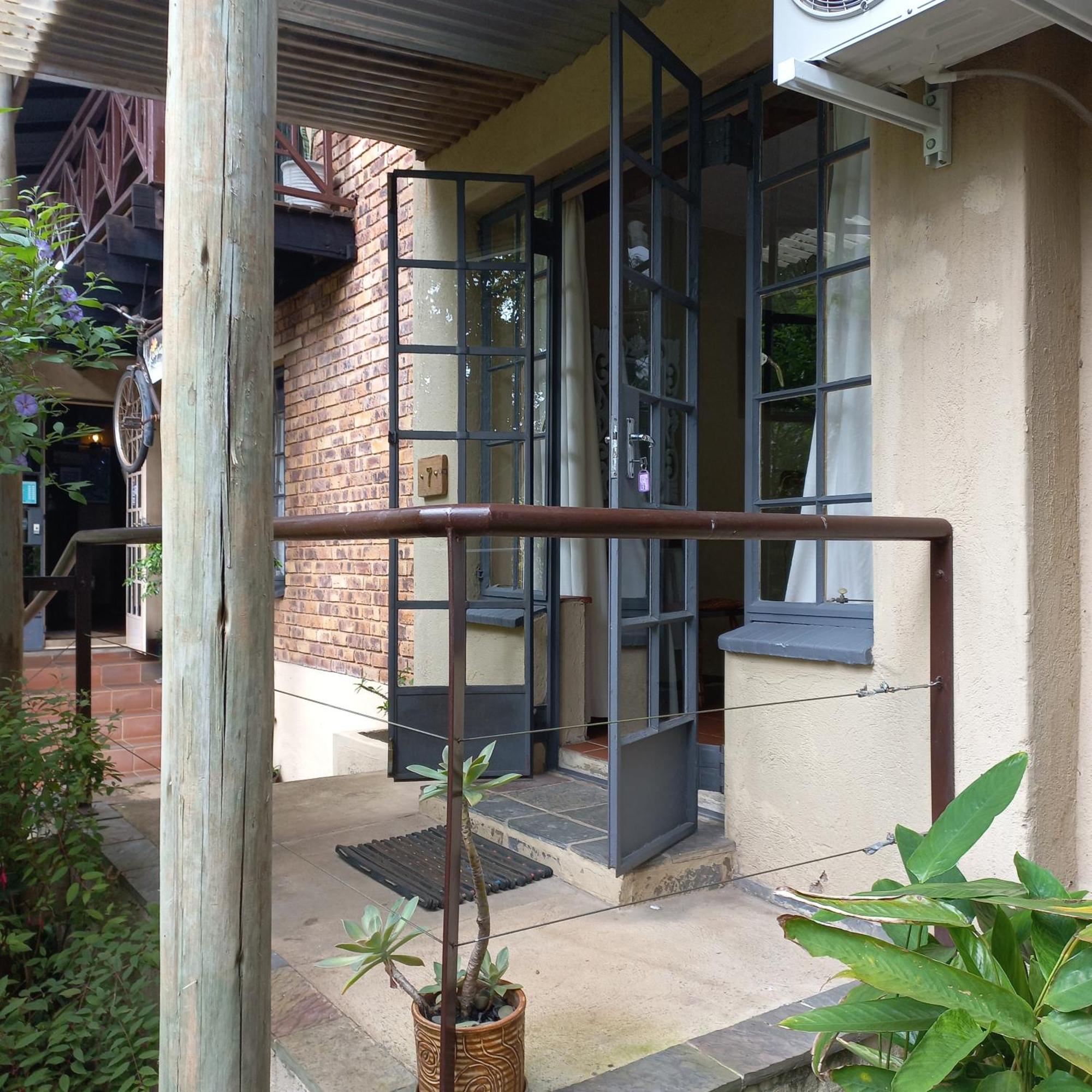 Autumn Breeze Manor Guest House Graskop Ngoại thất bức ảnh