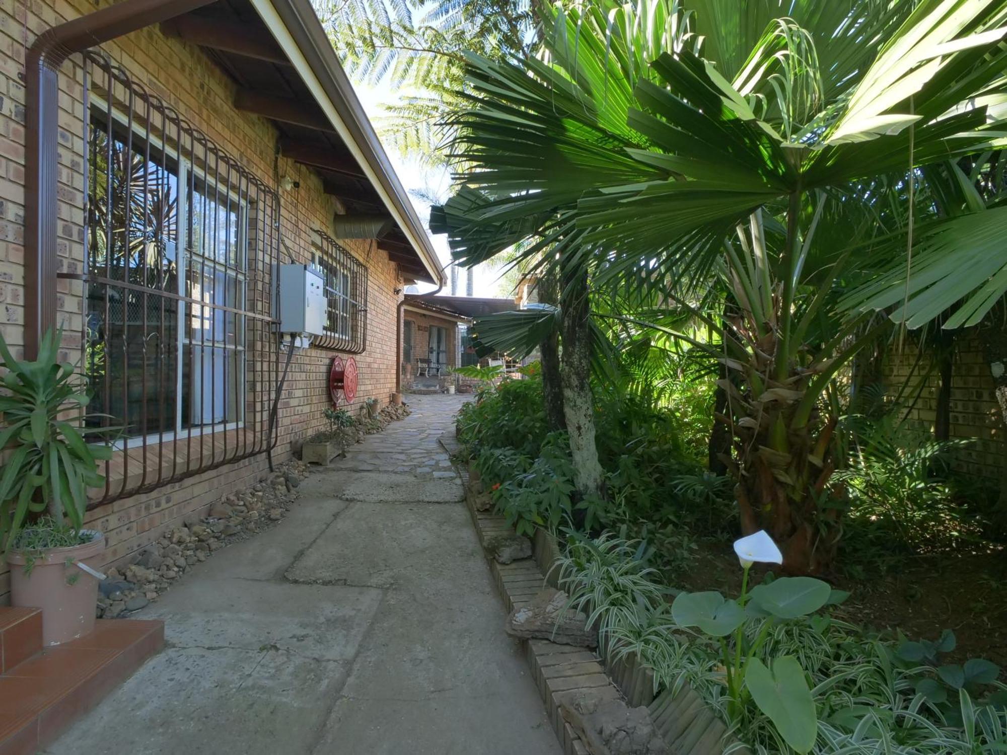 Autumn Breeze Manor Guest House Graskop Ngoại thất bức ảnh